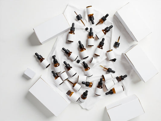 Multiple amber CBD dropper bottles for UK wholesale guide